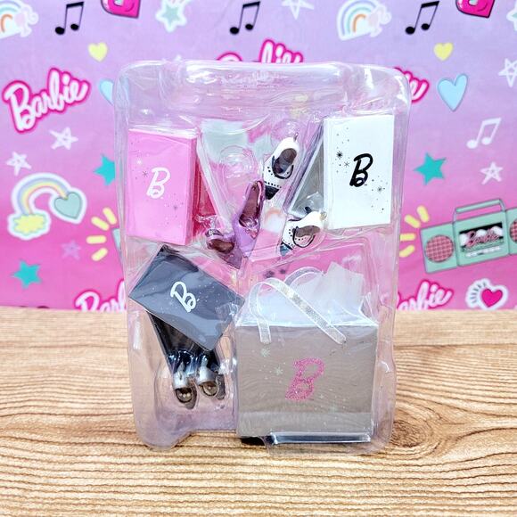 Hallmark Keepsake Barbie Step Out in Style Ornament Set 2005 Shoes Box Gift Bag - Picture 1 of 5